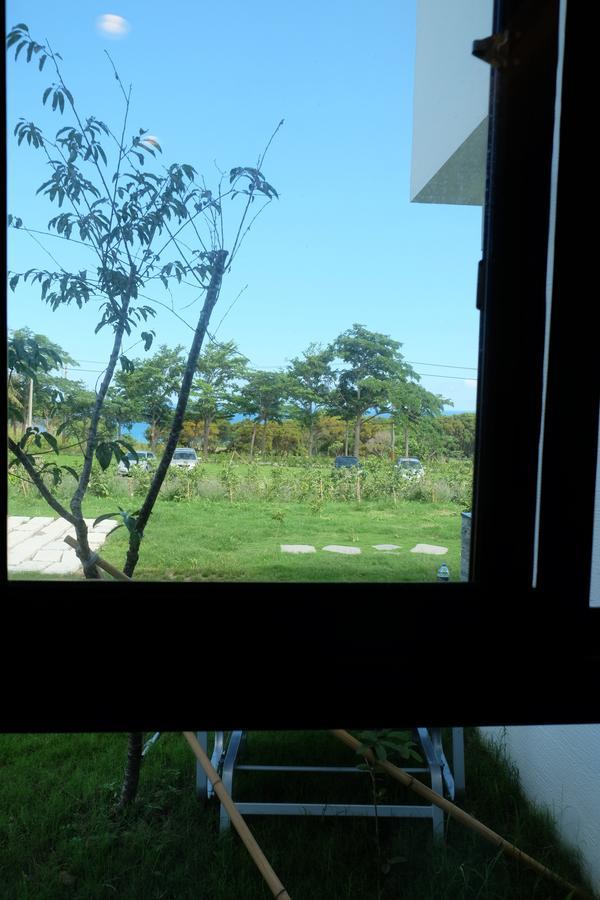 Moonlit Seaview Homestay Donghe Exterior foto